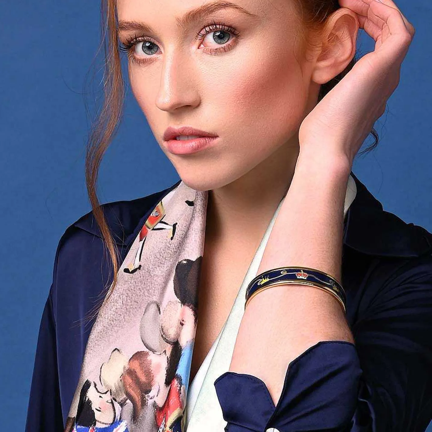 Halcyon Days Enamel Bangles*Pageantry At Westminster Abbey Enamel Bangle |