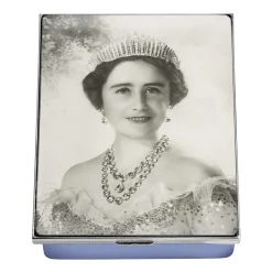Halcyon Days Commemorative & Limited Editions*Portrait Of Hm Queen Elizabeth, The Queen Mother By Cecil Beaton Ename